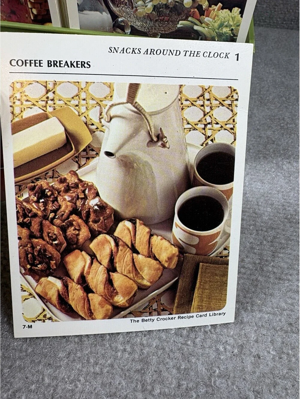Vintage 1971 Betty Crocker Recipe Card Library Green Box *Some Recipes Missing